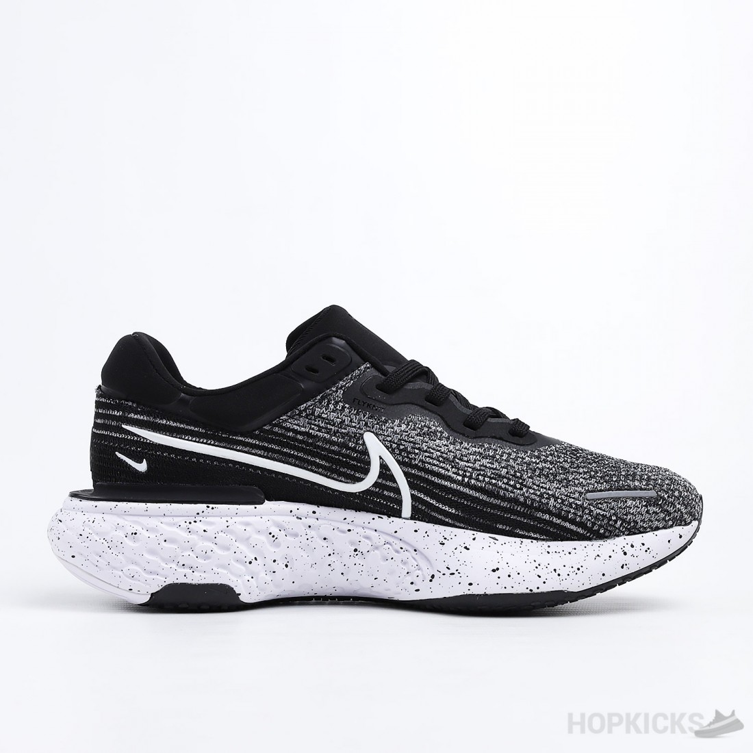 zoom x invincible run flyknit